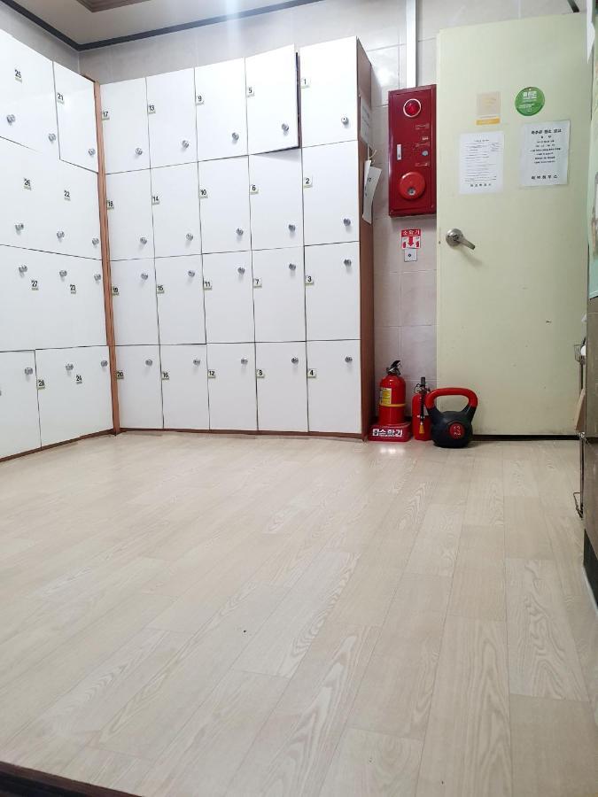 Hub House Livingtel Vandrerhjem Seoul Eksteriør bilde